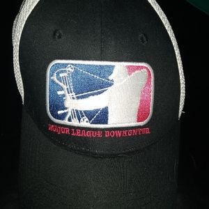 Major League Bowhunters MLB Ball Hat Cap Black red